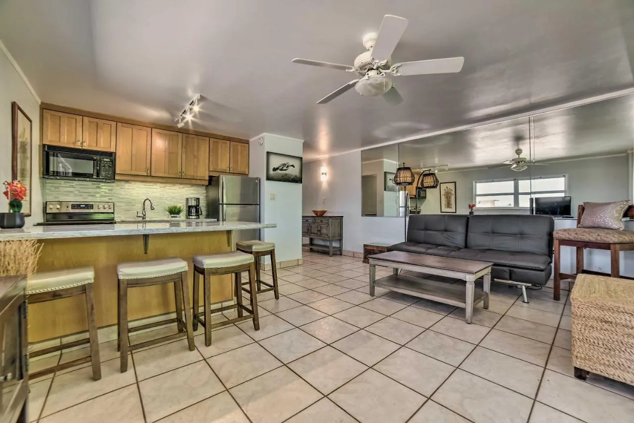 Beautiful Kihei Condo - Walk To The Beach! 0*,  United States