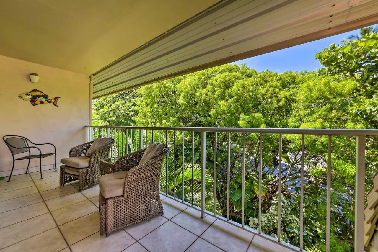 Beautiful Kihei Condo - Walk To The Beach!